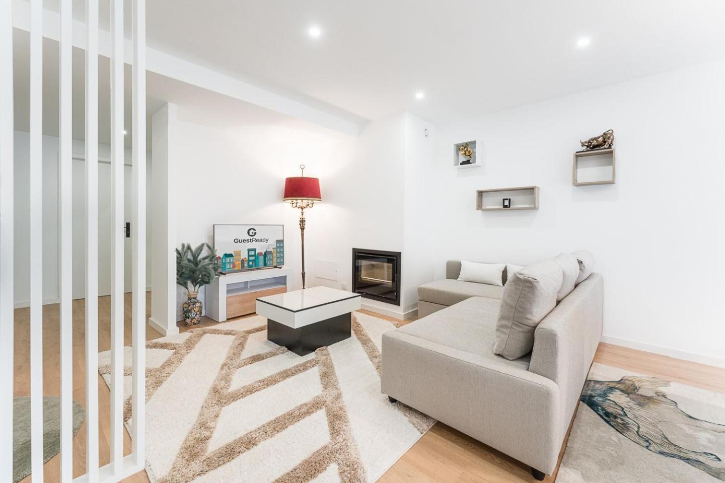 Apartamento Guestready - White Stripes Near Casa Da Musica OOporto Exterior foto
